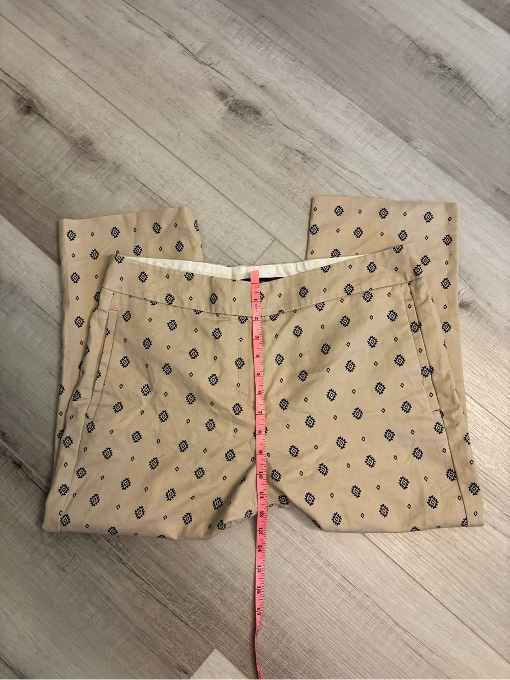 ⭐️SALE - M&S Collection Beige Geometric Print Cropped Ankle Pants Women’s Sz 10 - Picture 6 of 13